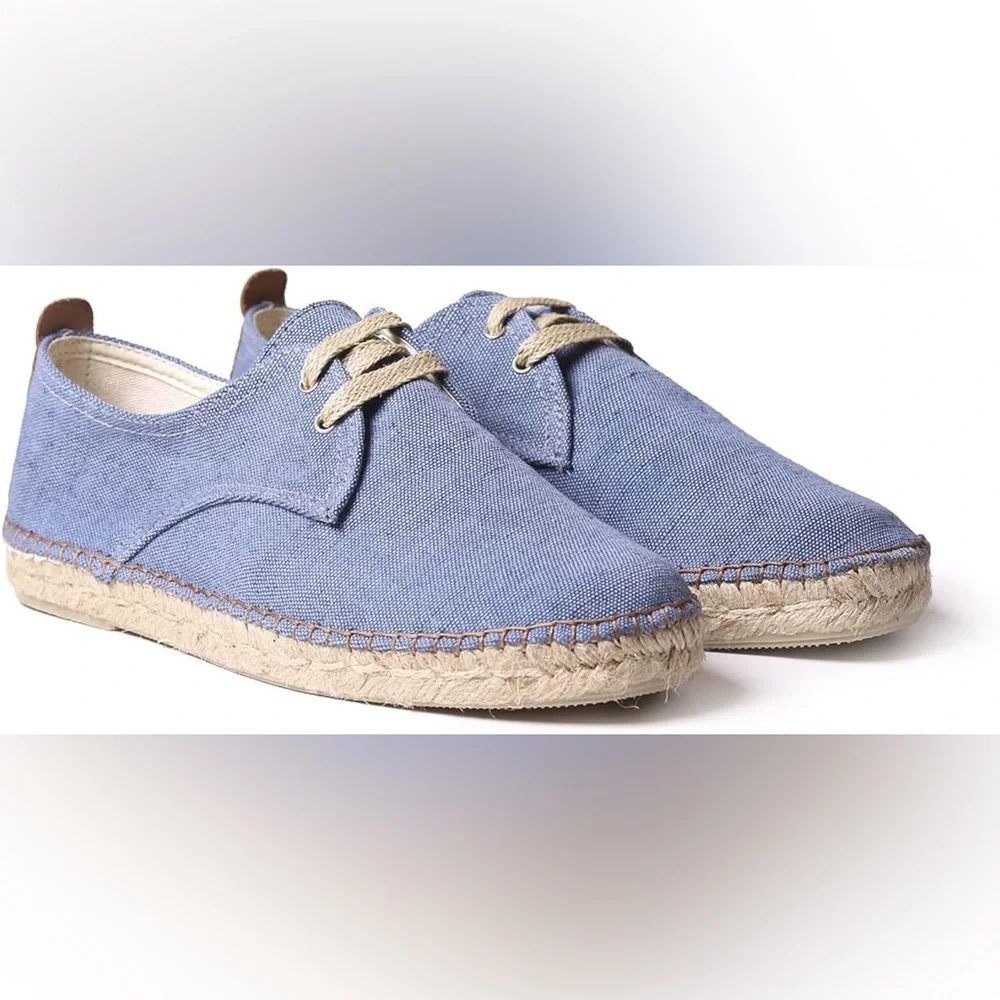 NWT Toni Pons Women’s Closed Vegan Lace-Up Espadrilles in Blue size 39 (US8-8.5)